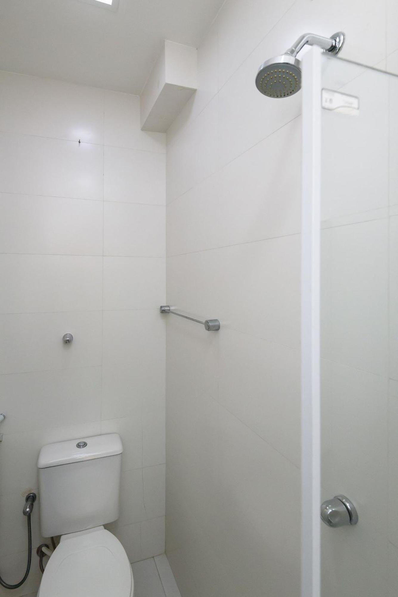 Moderno 3qtos A 200m Da | Nsc 1049/304 Appartamento