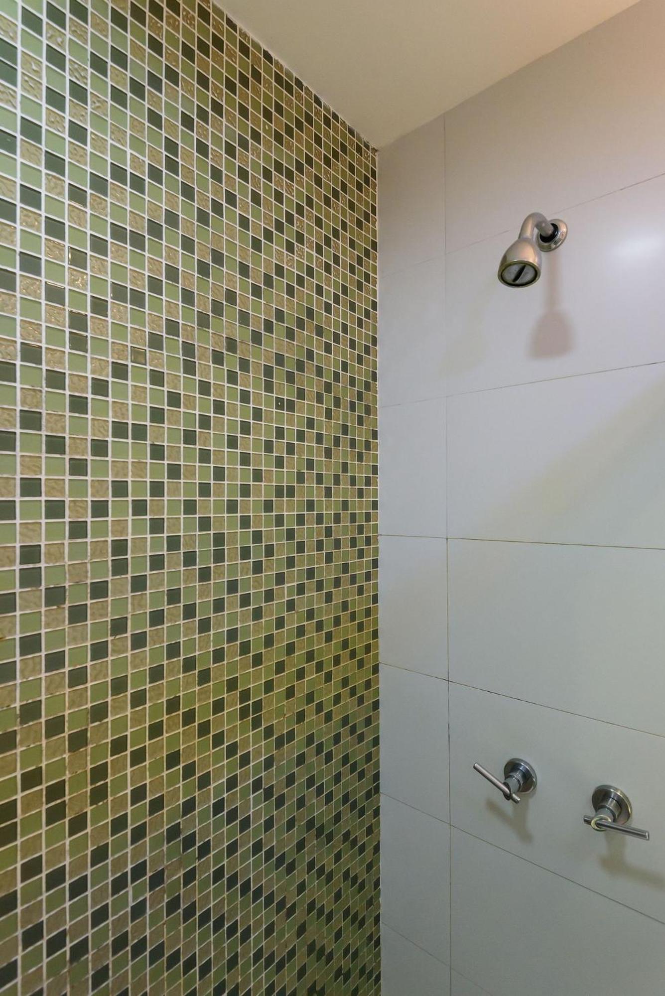 Appartamento Moderno 3qtos A 200m Da | Nsc 1049/304 *